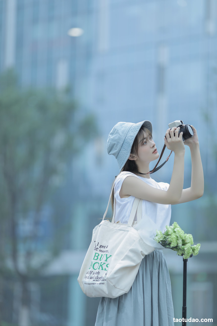 图片[4]-[YITUYU艺图语]2022.08.20 夏至已至 何静璇儿[27+1P／269MB]-绅士图