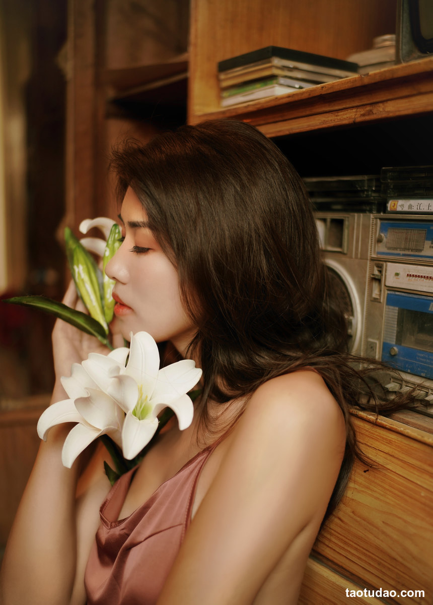 图片[3]-[YITUYU艺图语]2023.01.14 透过玻璃的情话 梅梅[26+1P／254MB]-绅士图