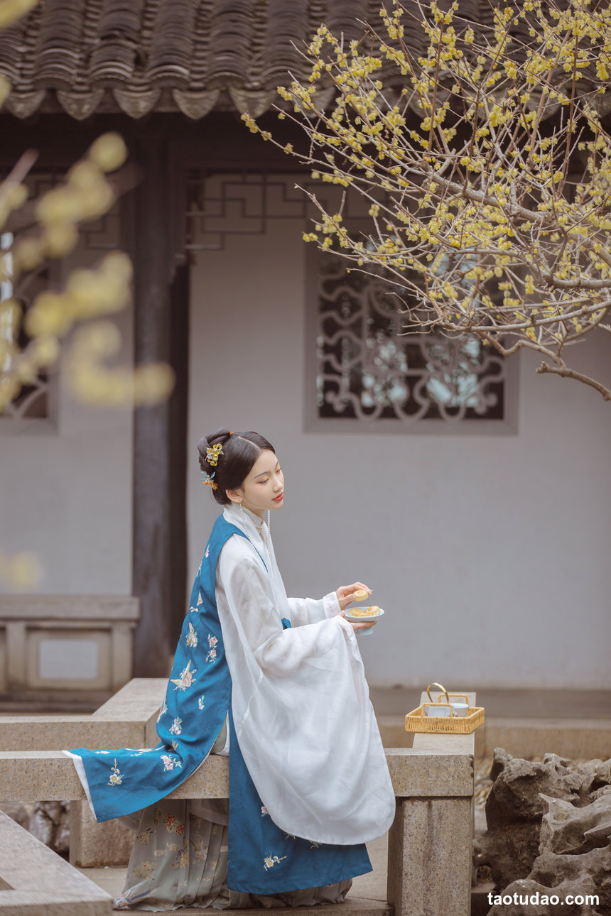 图片[2]-[YITUYU艺图语]2022.04.02 春事到桐花 二一芝[34+1P／208MB]-绅士图