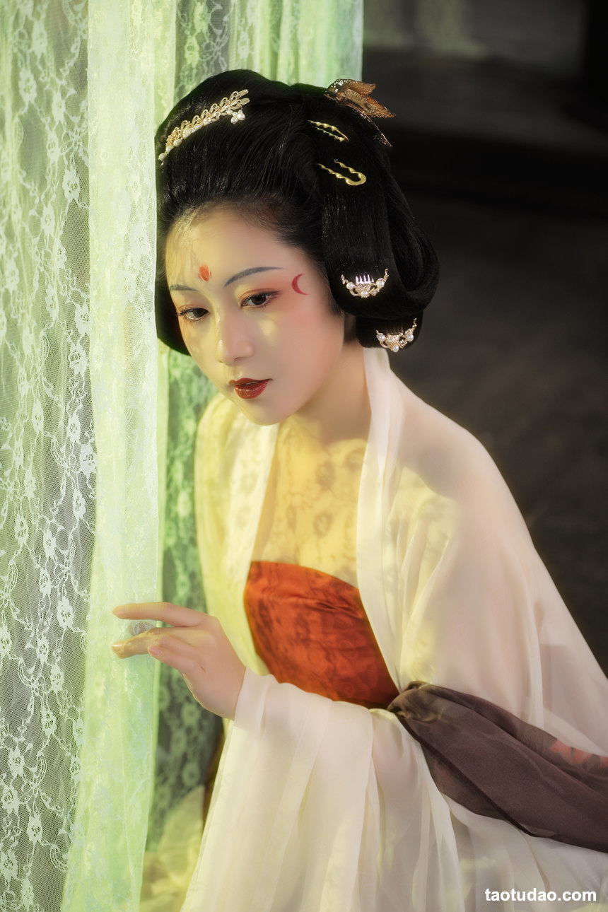 图片[3]-[YITUYU艺图语]2022.04.20 独醉 沉诗思[21+1P／231MB]-绅士图