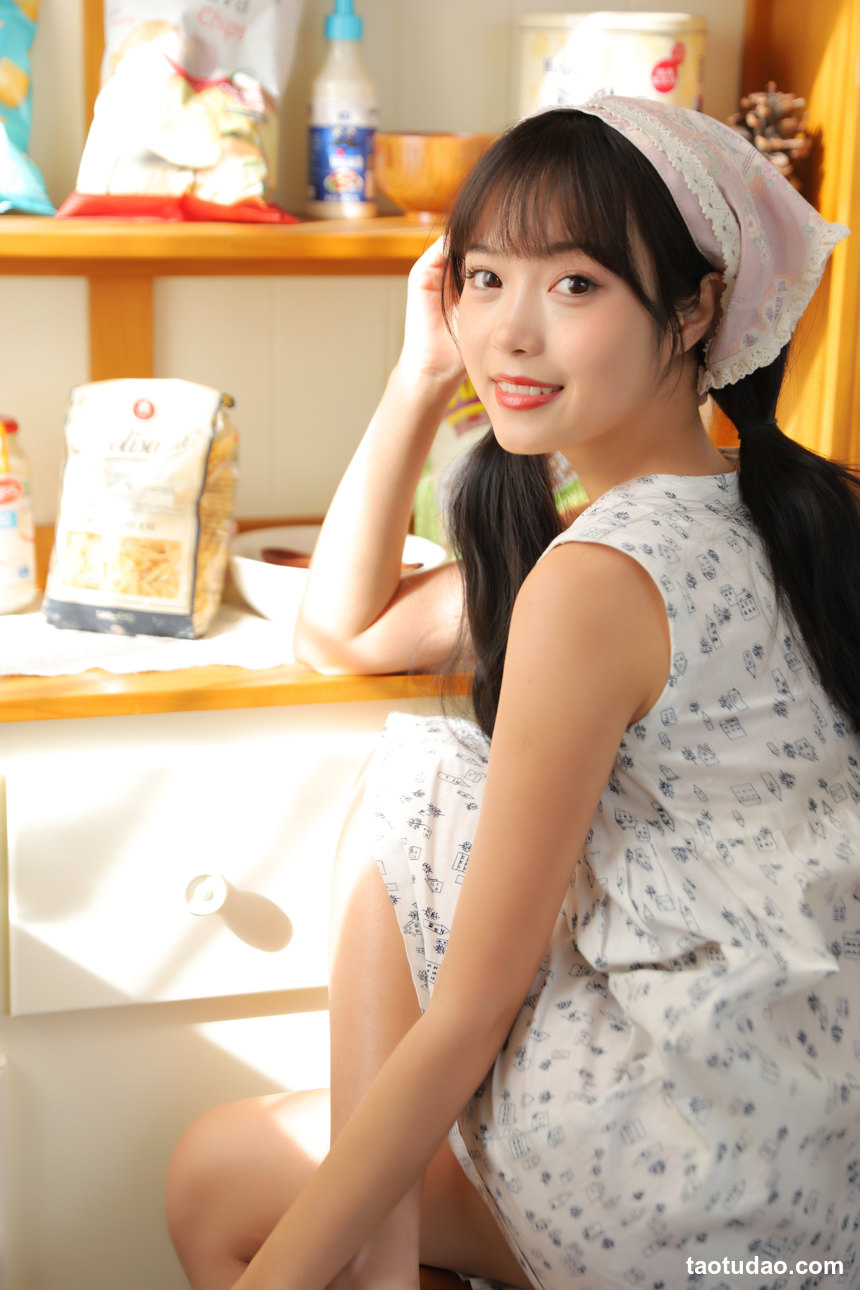 图片[2]-[YITUYU艺图语]2022.10.08 小厨娘 小薇人儿[40+1P／321MB]-绅士图