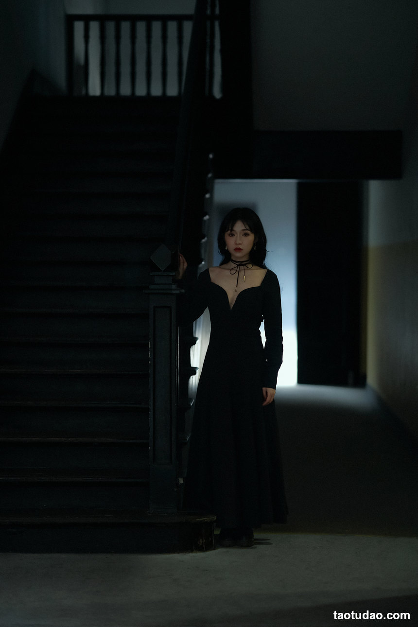 图片[2]-[YITUYU艺图语]2022.05.03 光的背面 丁萌妹呀[21+1P／398MB]-绅士图