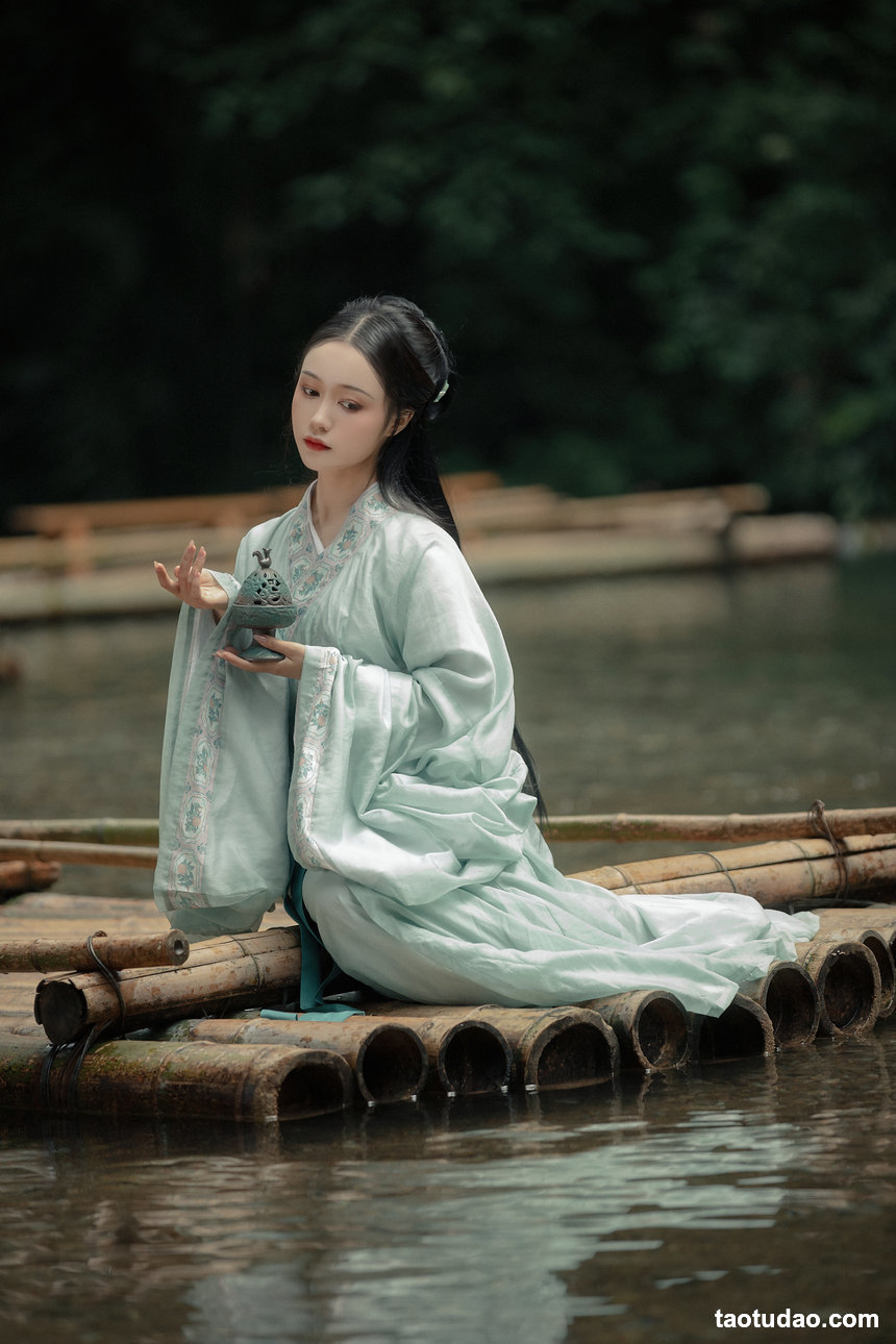 图片[3]-[YITUYU艺图语]2022.08.22 轻舟 梨一依[20+1P／282MB]-绅士图