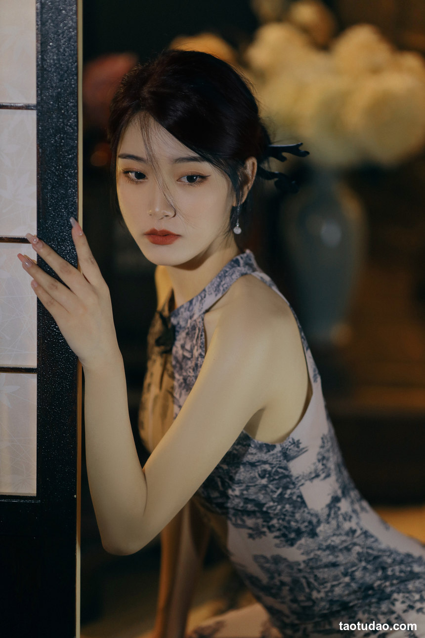 图片[2]-[YITUYU艺图语]2022.09.28 染芳华 为为[25+1P／192MB]-绅士图