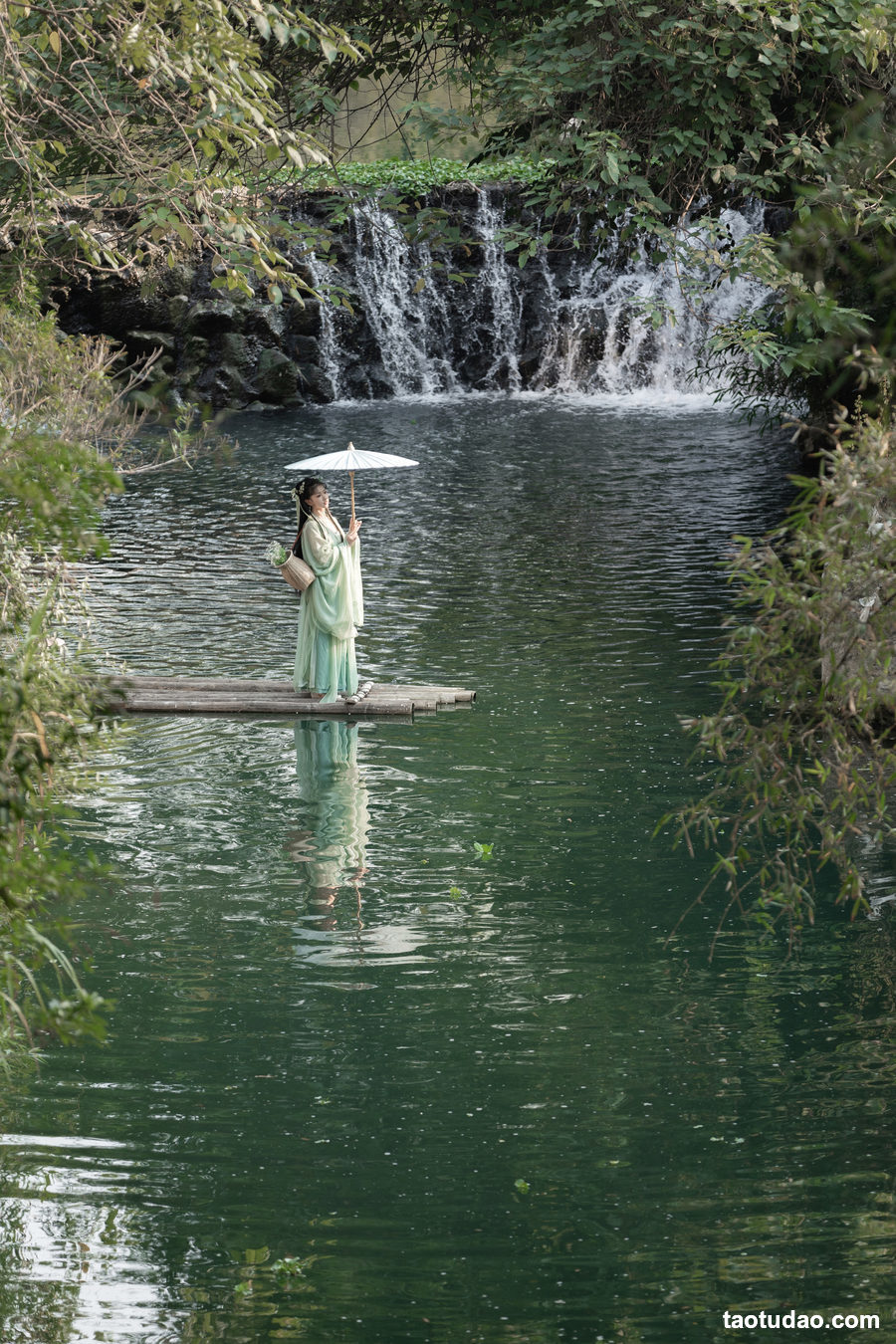 图片[2]-[YITUYU艺图语]2023.03.22 古桥记 酸辣湯兒[21+1P／237MB]-绅士图