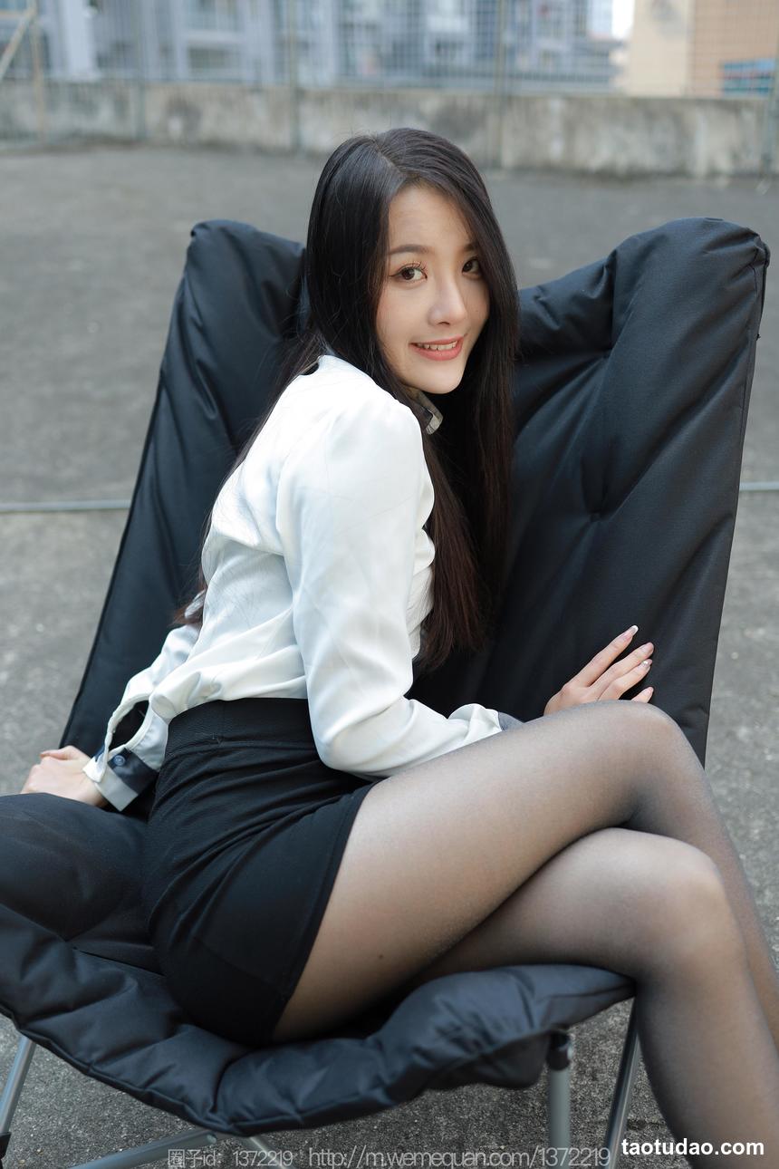 图片[2]-[IESS异思趣向] 2023.02.11 丝享家 1358 婉萍《户外OL》[88P-108.4M]-绅士图