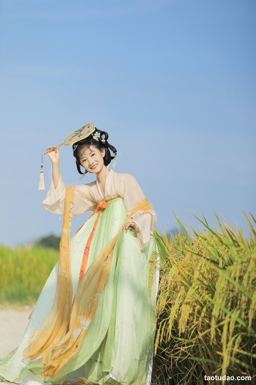 图片[2]-[YITUYU艺图语]2022.04.08 稻香 莹莹[20+1P／301MB]-绅士图