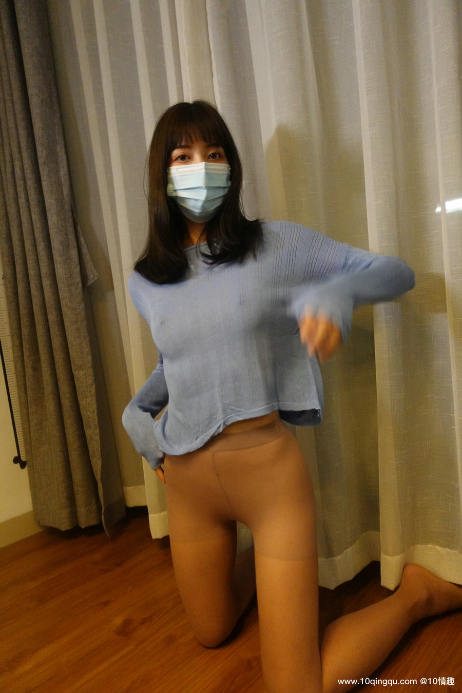/ ROSI写真 /口罩系列 2021.04.16 NO.1769 / 56P58MB / 丝袜丝足-绅士图