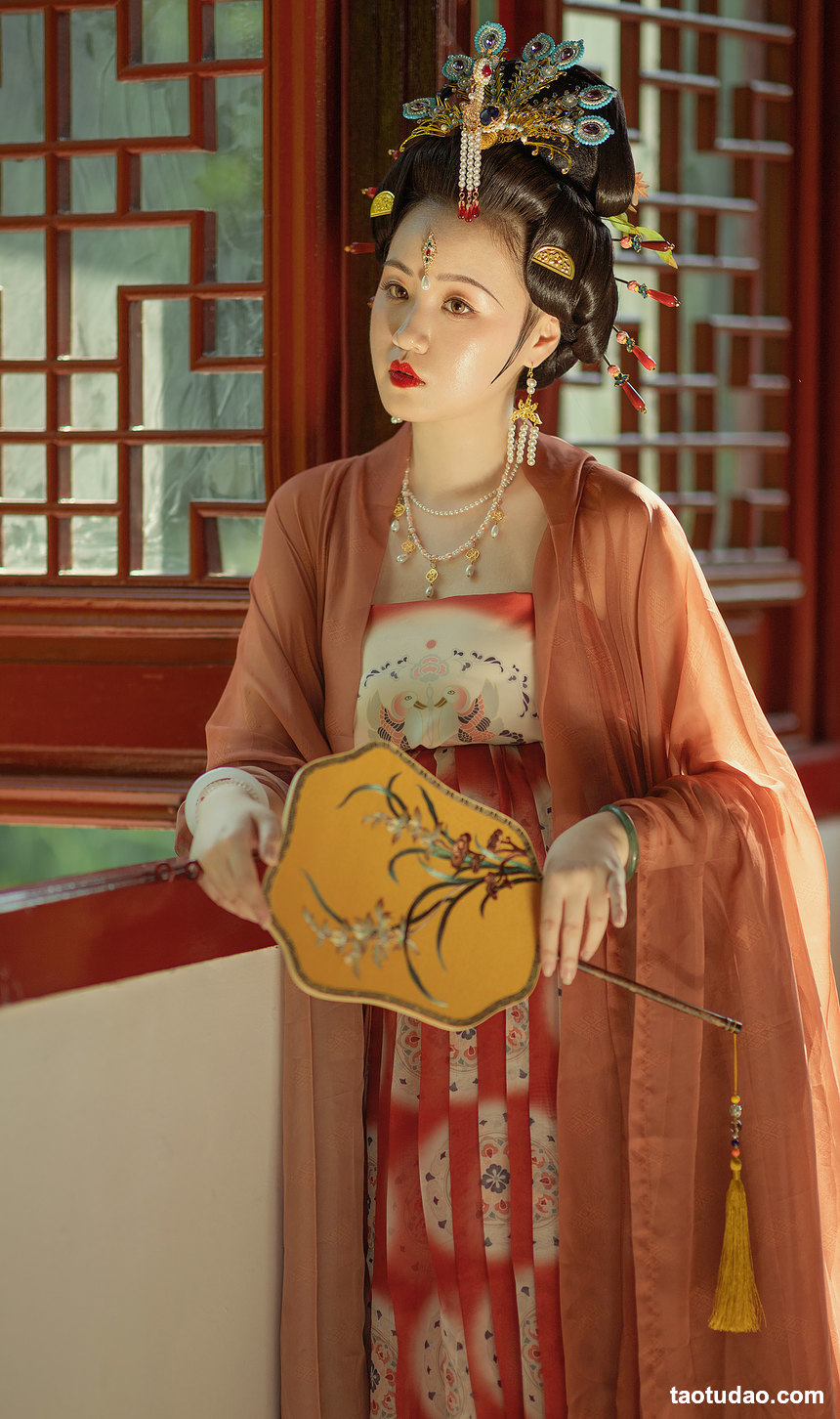 图片[4]-[YITUYU艺图语]2022.02.05 大唐富贵花 雨绵绵o[24+1P／258MB]-绅士图