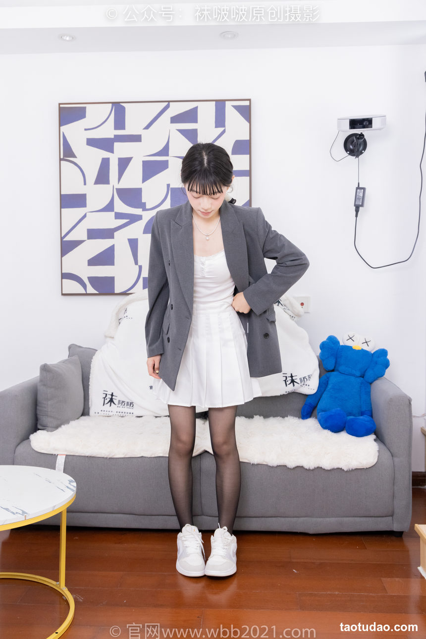 图片[3]-[BoBoSocks袜啵啵]NO.404 糯米-板鞋、黑丝、ol风[145P+1V／6.13GB]-绅士图