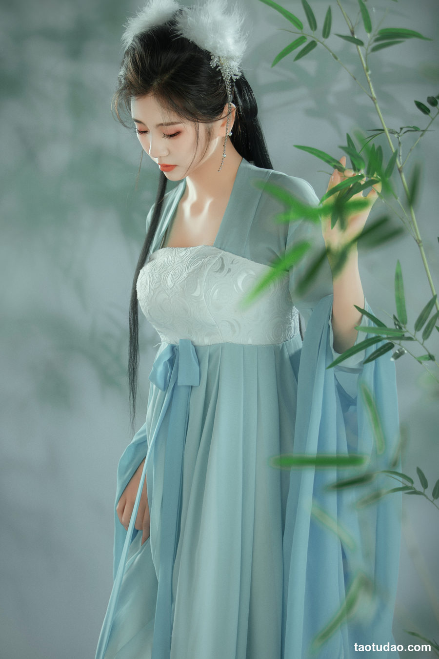 图片[3]-[YITUYU艺图语]2023.03.03 鹤 张别拉[25+1P／384MB]-绅士图