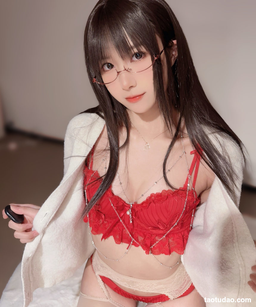 布丁大法 - 覆盆子眼镜娘 [44P+4V-215MB]-绅士图