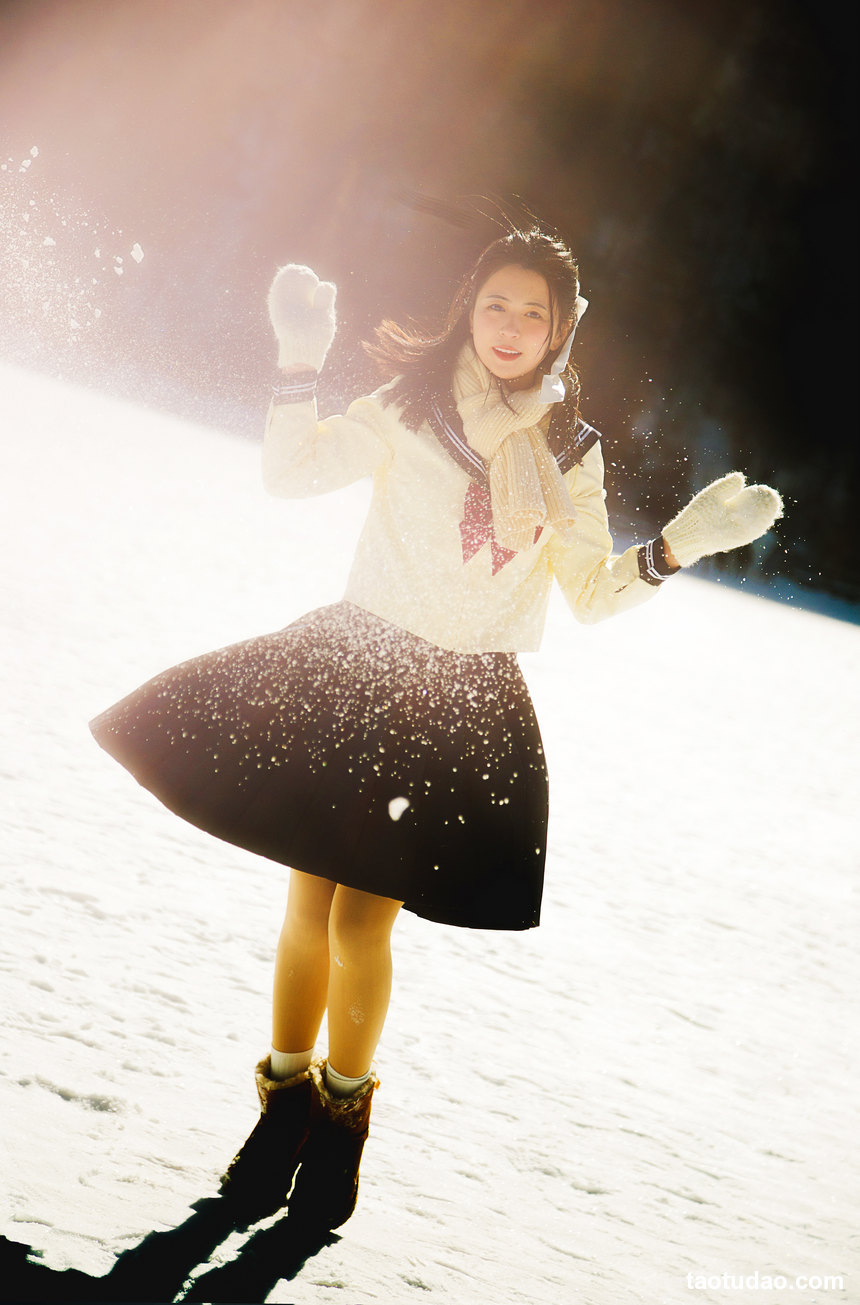 图片[2]-[YITUYU艺图语]2022.12.08 倾听雪的喧闹 瞳人儿[24+1P／443MB]-绅士图