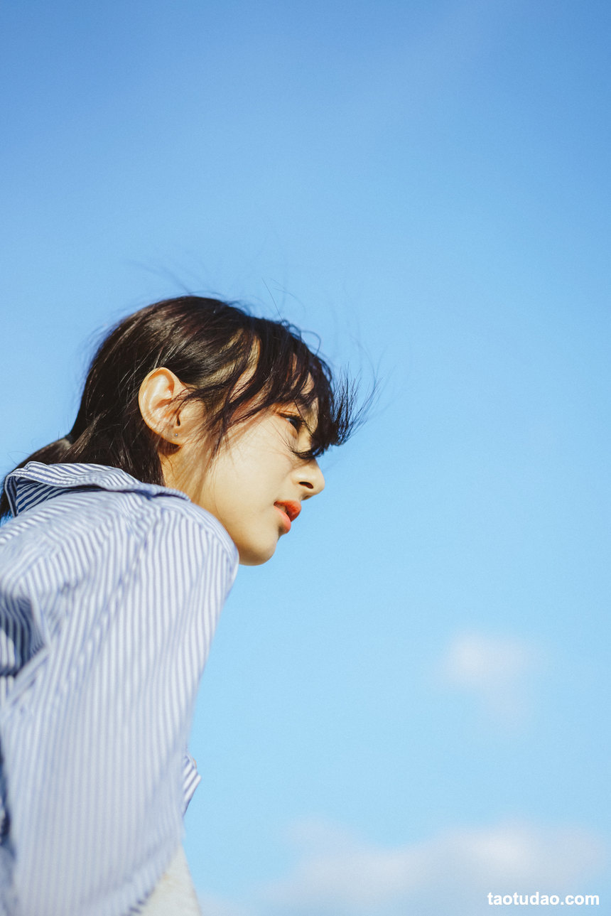 图片[2]-[YITUYU艺图语]2022.05.17 天台的风 戴黎婷[31+1P／285MB]-绅士图