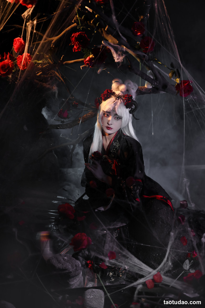 图片[4]-[YITUYU艺图语]2022.07.10 十二星座之白羊座：天使与恶魔 莺莺迟[24+1P／224MB]-绅士图