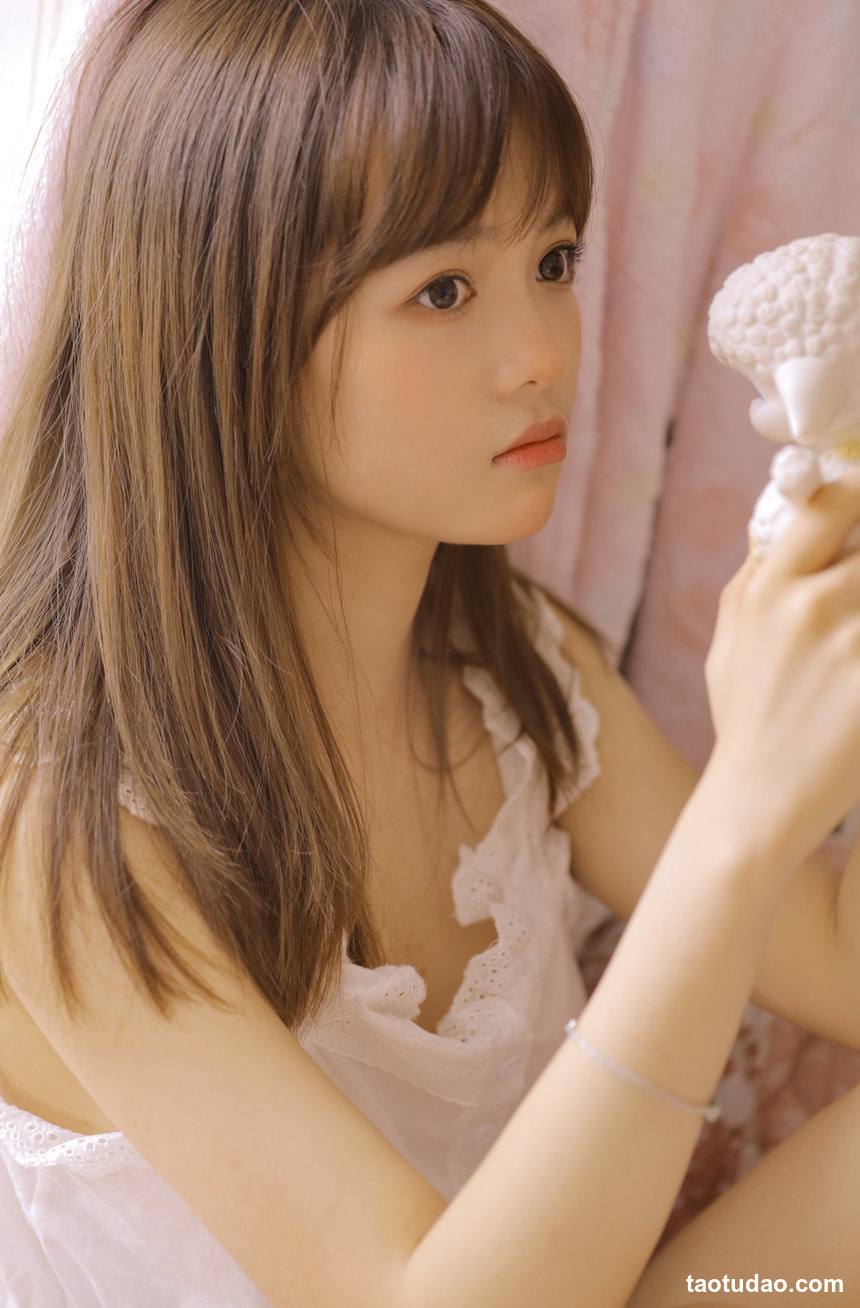 图片[2]-[YITUYU艺图语]2022.10.27 草莓少女 甜甜[21+1P／175MB]-绅士图