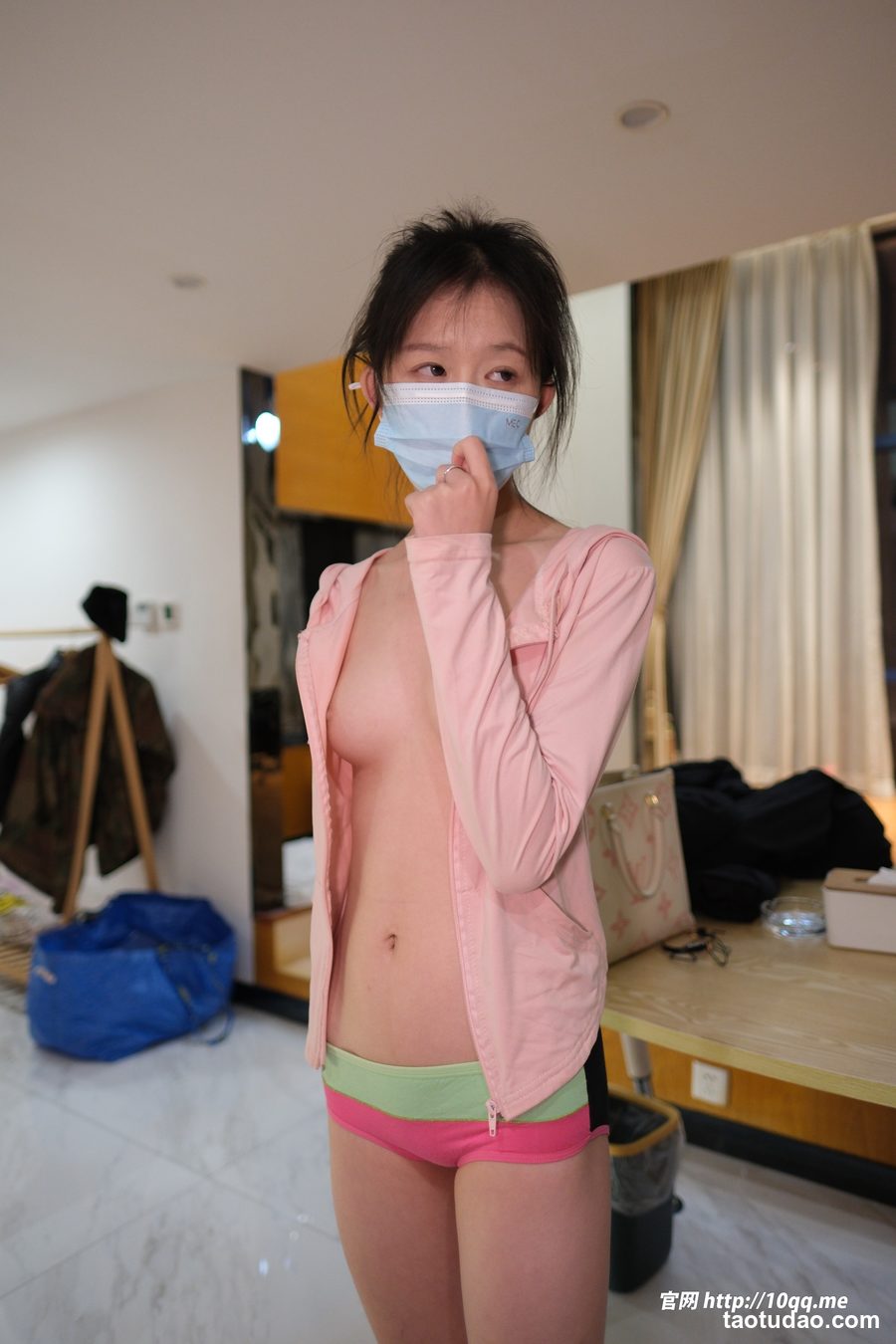 图片[2]-[ROSI口罩系列]2024.02.06 NO.2795[47+1P／58MB]-绅士图