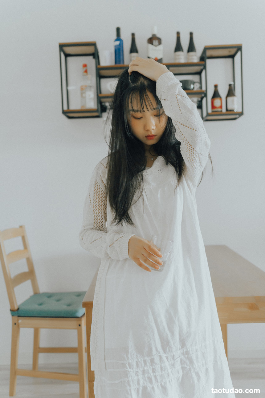 图片[2]-[YITUYU艺图语]2022.05.23 想孤独 紫卿[19+1P／208MB]-绅士图