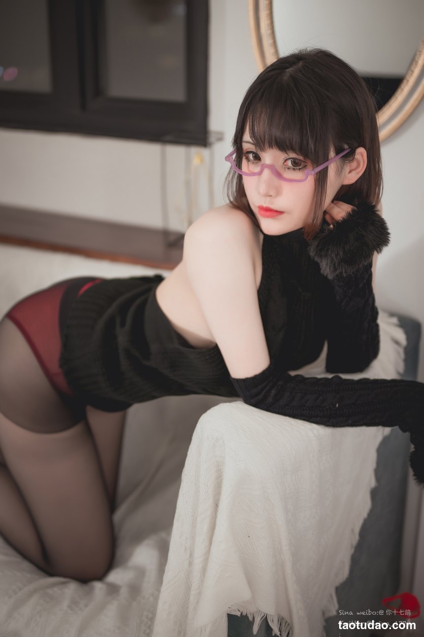 图片[4]-你十七鸽 – NO.002 宿醉毛衣 [41P-291MB]-绅士图