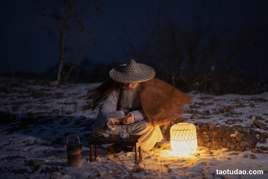 图片[4]-[YITUYU艺图语]2023.04.16 风雪夜归人 素昧在路上&汉服爷爷云中鹤 [24+1P／348MB]-绅士图