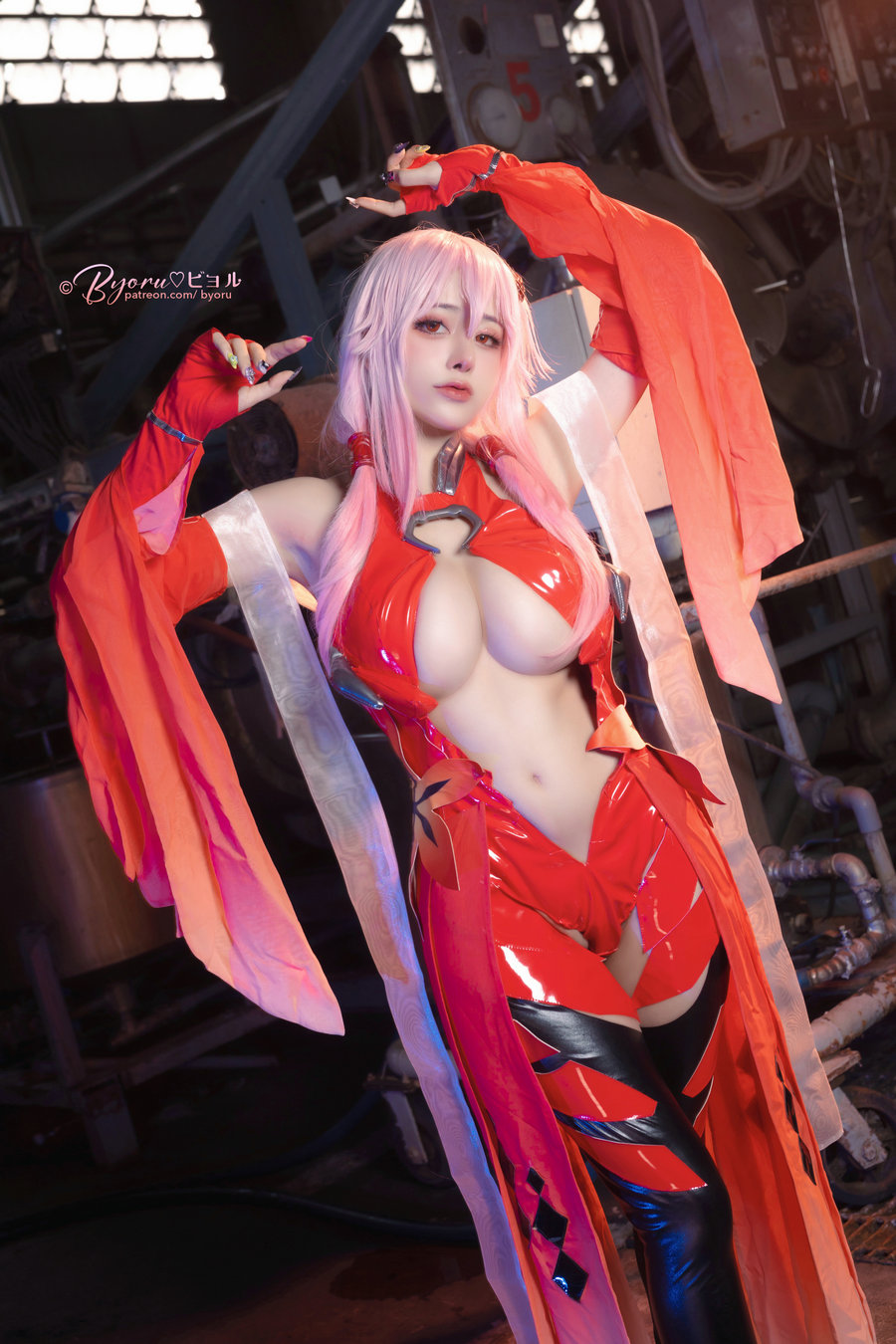 日本性感萝莉Byoru - Inori Yuzuriha / 43P8V-426MB / cos萌妹-绅士图