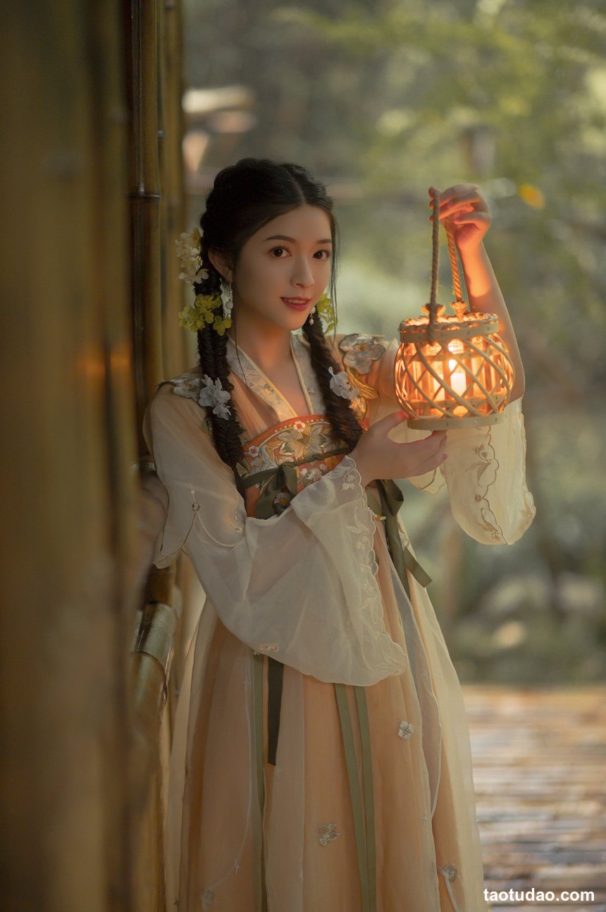 图片[2]-[YITUYU艺图语]2022.07.15 清雾雨 辛冉[29+1P／339MB]-绅士图