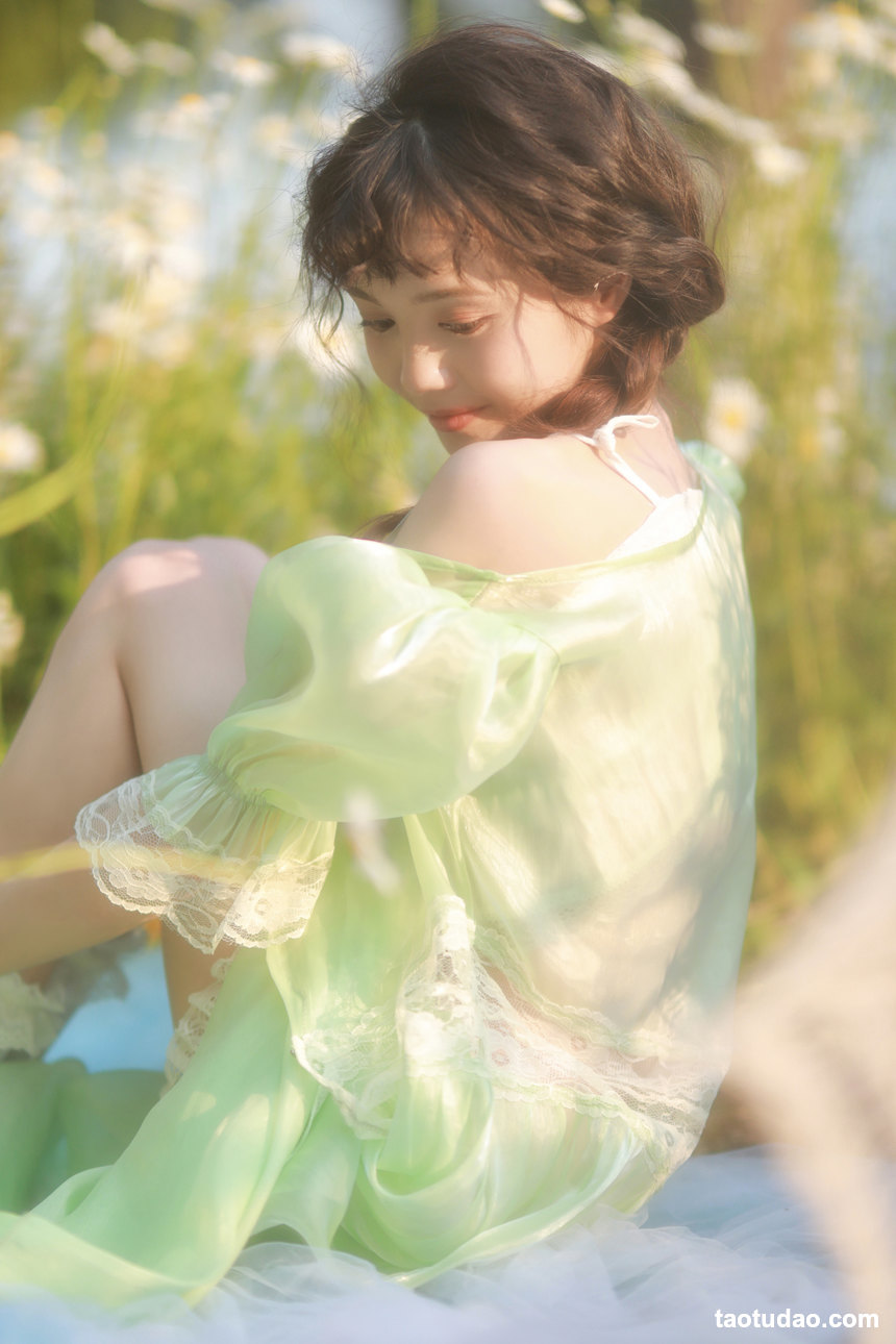 图片[3]-[YITUYU艺图语]2022.06.17 她在光里徜徉 西西[54+1P／272MB]-绅士图