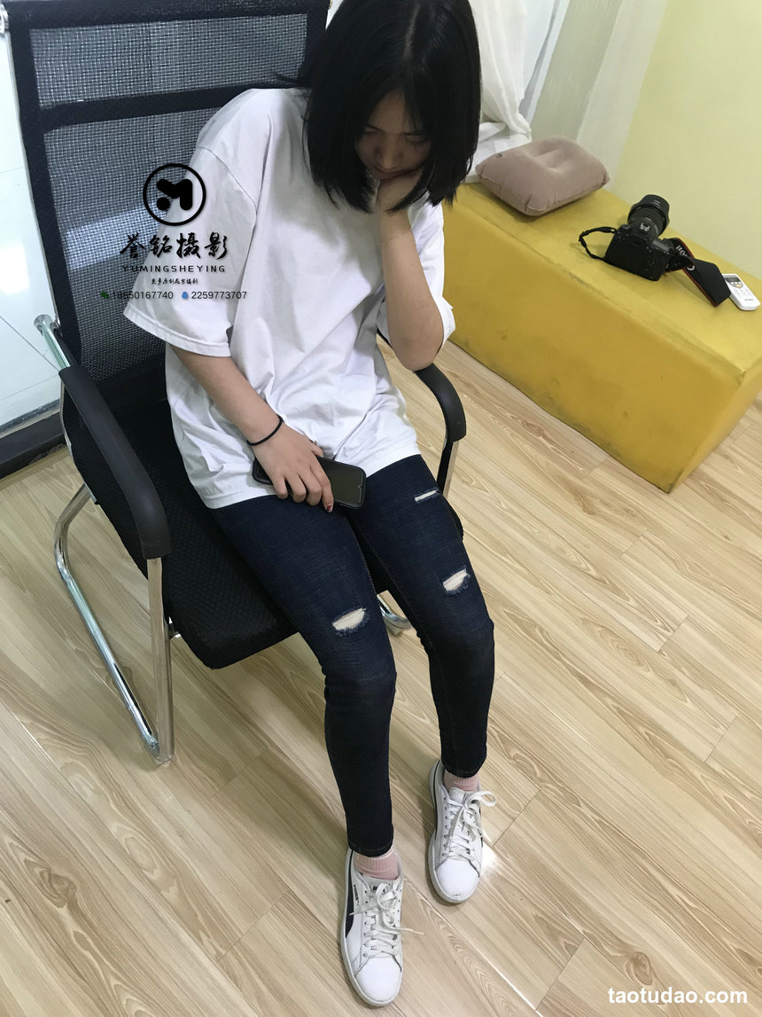 图片[4]-[誉铭传媒]袜足摄影 2020年《03月 幕后作品》[59P／135MB]-绅士图