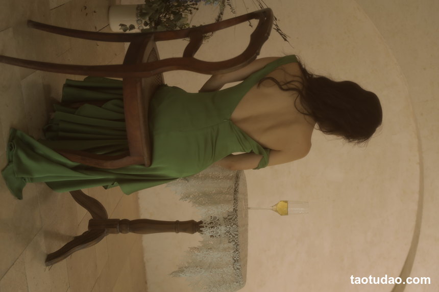 图片[3]-[YITUYU艺图语]2022.10.14 绿色连衣裙 海角的郭荣[21+1P／139MB]-绅士图