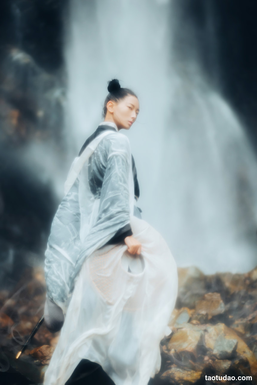 图片[4]-[YITUYU艺图语]2022.04.11 天涯陌路 叶初婳[22+1P／204MB]-绅士图