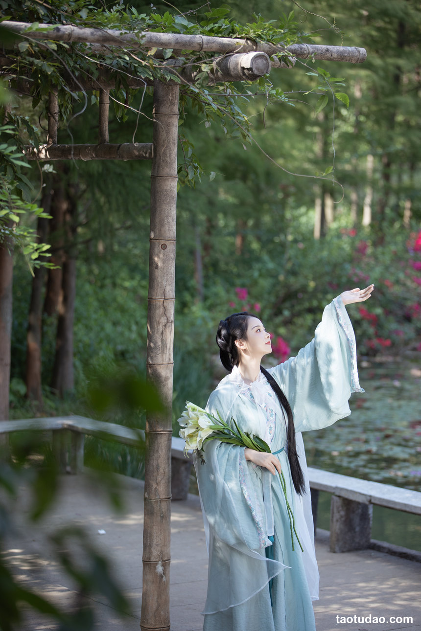 图片[4]-[YITUYU艺图语]2023.01.15 青山 涵涵[37+1P／393MB]-绅士图