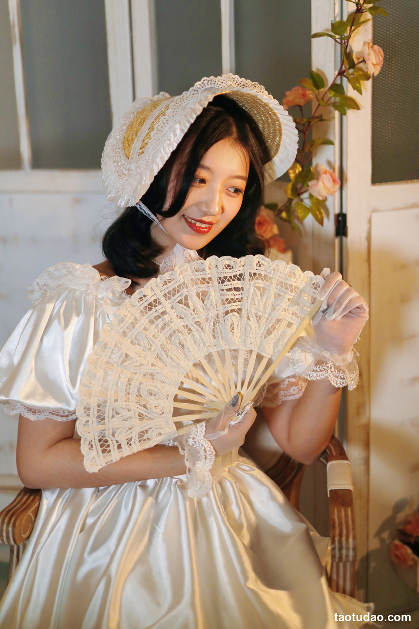 图片[2]-[YITUYU艺图语]2022.10.11 掉入兔子洞的爱丽丝 雨芳[31+1P／376MB]-绅士图