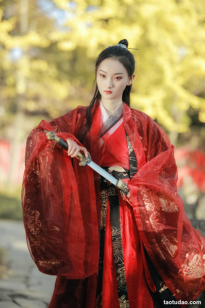 图片[2]-[YITUYU艺图语]2022.04.07 剑破山河 云之是小狐狸吖[21+1P／624MB]-绅士图