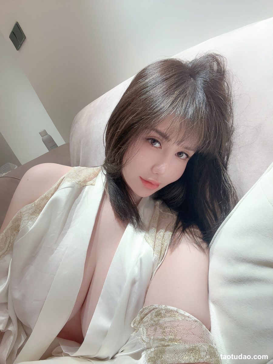 阿色 - 性感巨乳 [10P-27MB]-绅士图