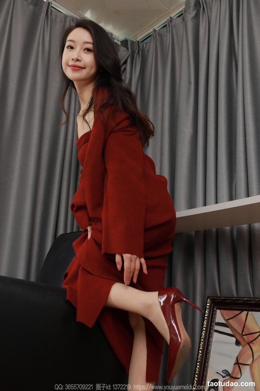 [IESS异思趣向] 2025.01.27 丝享家 1961 小婕《红色针织裙（上）》[88P-77.2M]-绅士图