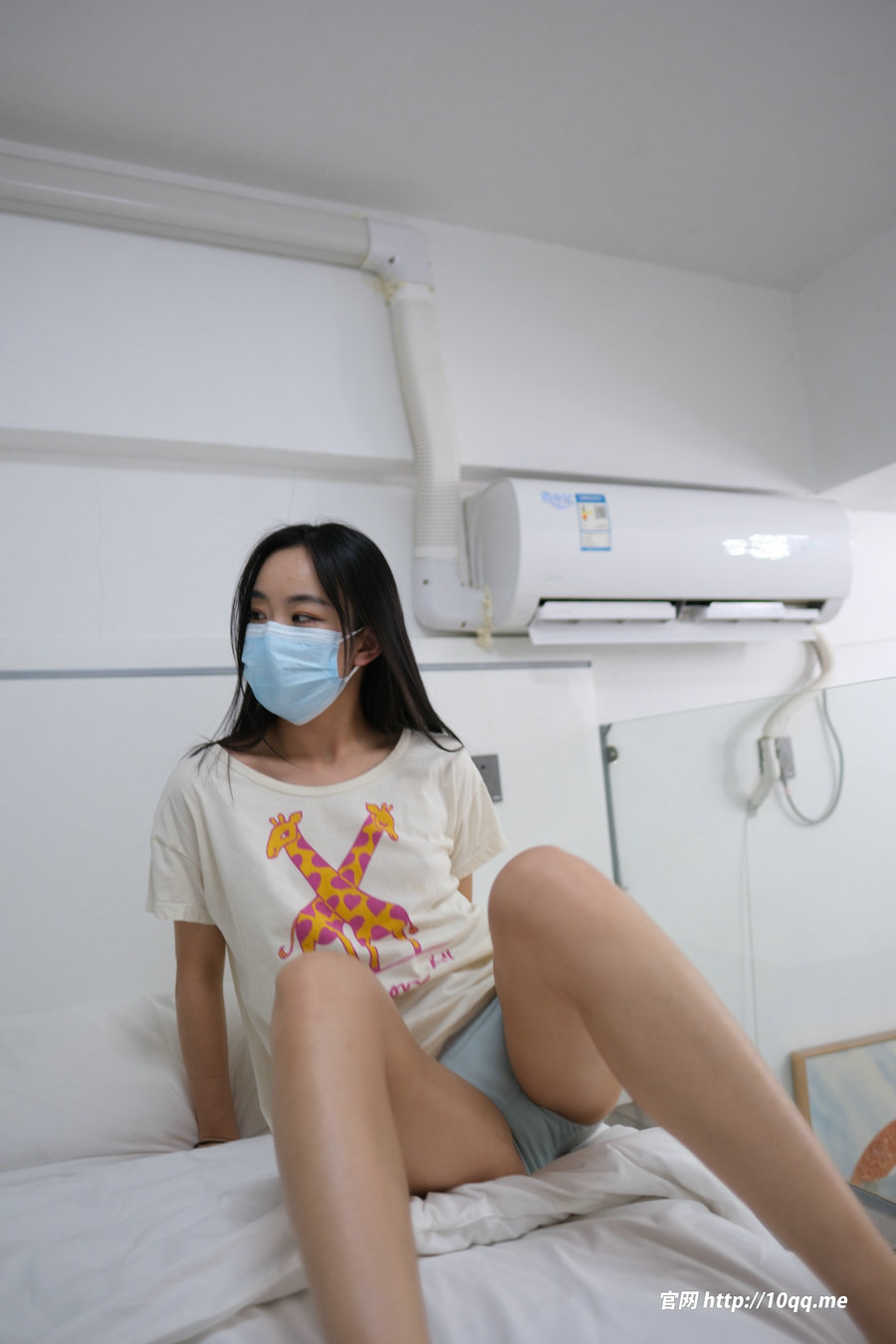 / ROSI写真 /口罩系列 2024.03.27 NO.2845 / 86P63MB / 丝袜丝足-绅士图